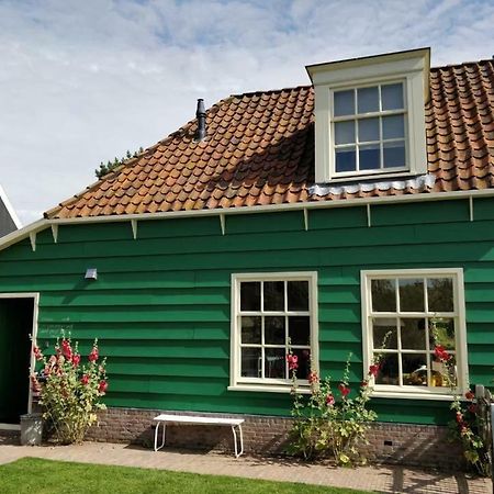 Guesthouse Boom Watergang Bagian luar foto